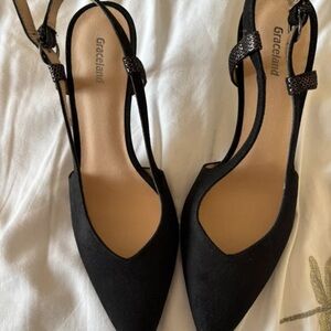 Grace Black Pointed Toe Heels